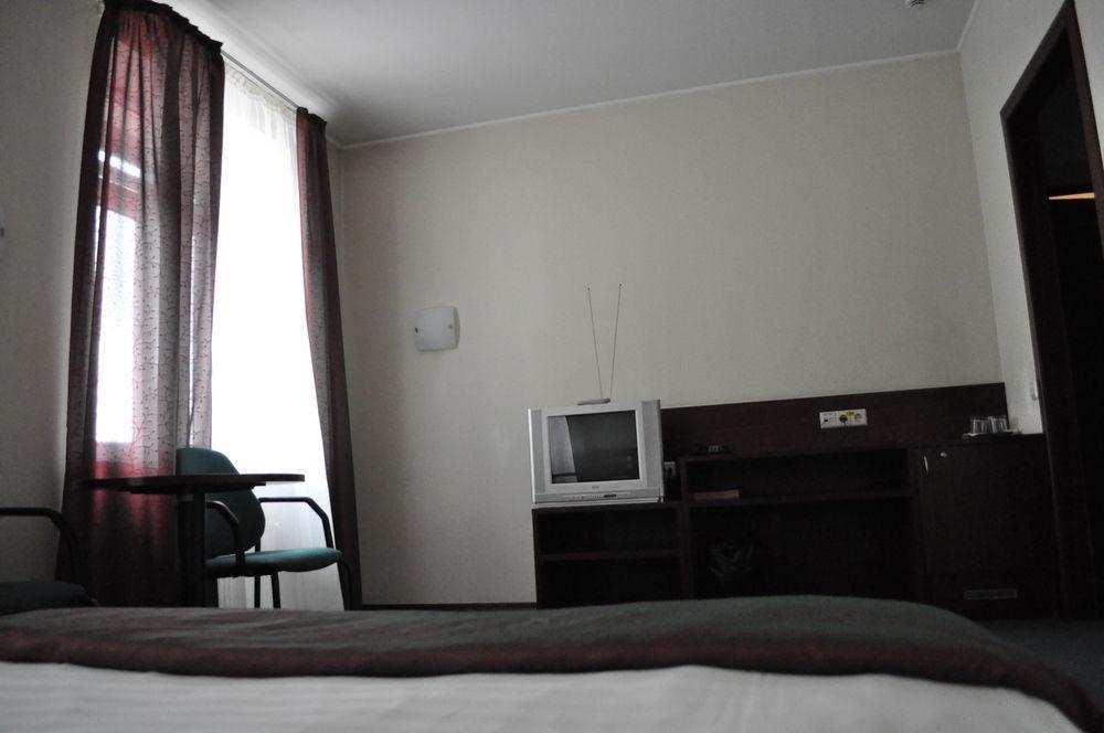 Hotel Albatross Рига Экстерьер фото